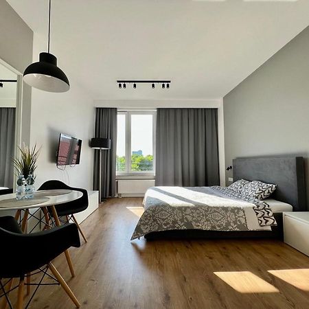 K22 Slawinska 503 Sun-City Apart Varšava Exteriér fotografie