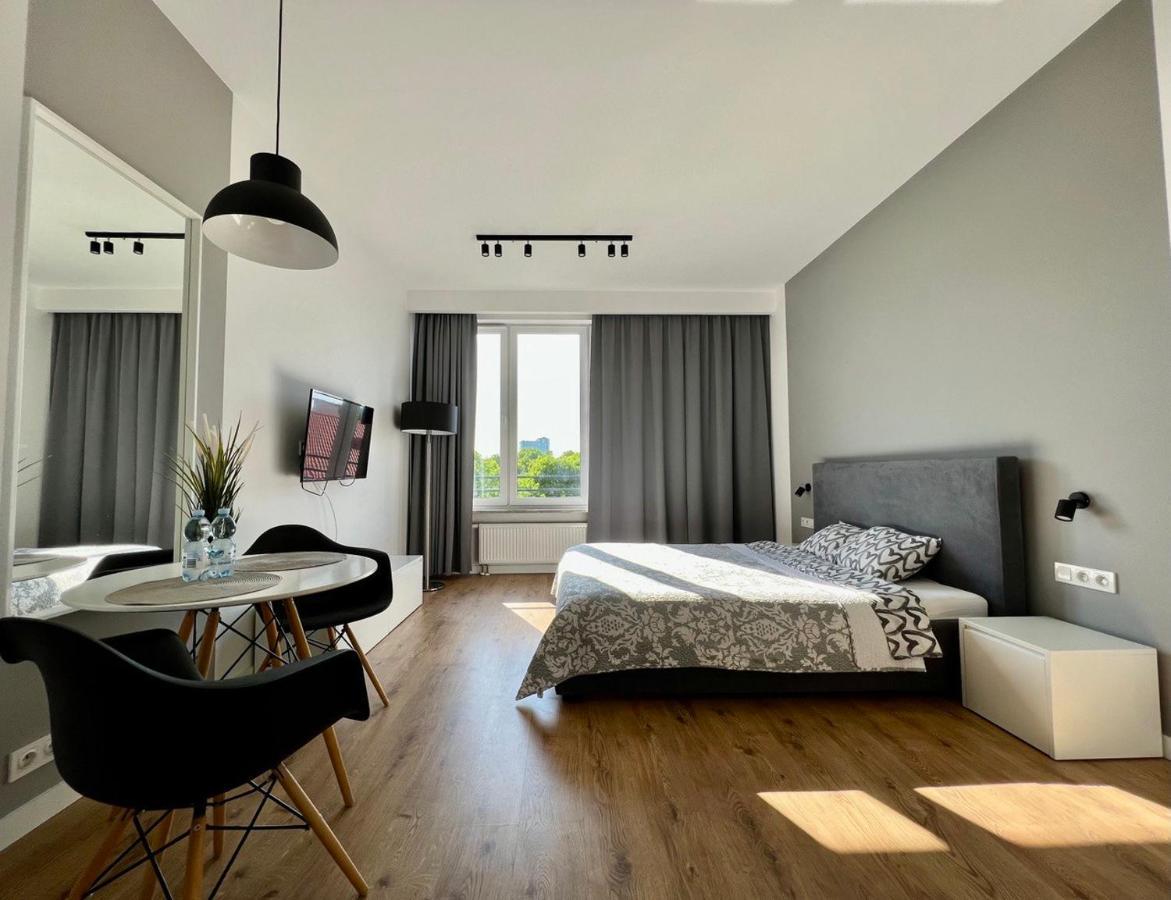 K22 Slawinska 503 Sun-City Apart Varšava Exteriér fotografie